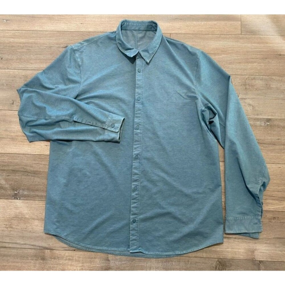 Lululemon Commission Mens L Heather Green Button Long Sleeve Stretch Shirt